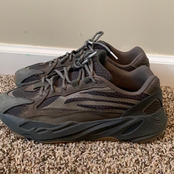 Yeezy Boost 700 V2 'Geode'